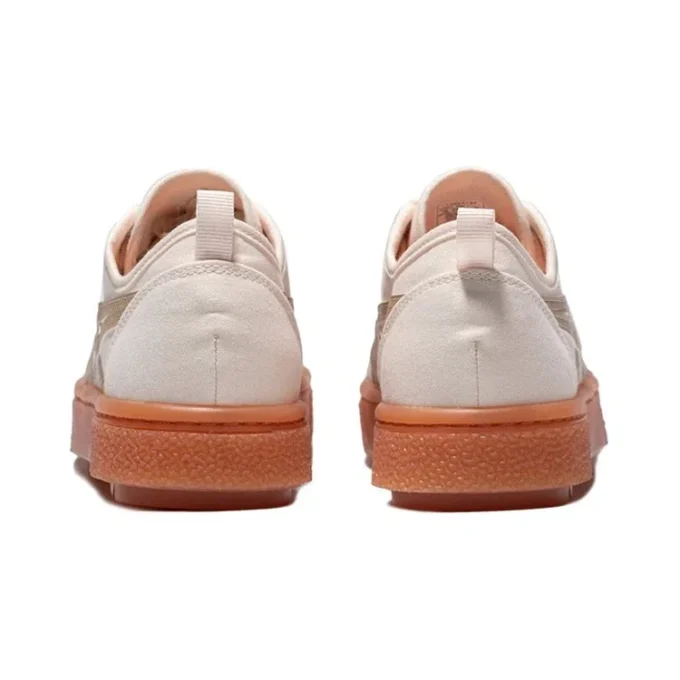 Adidași Court Trail roz deschis „Light Pink Khaki”