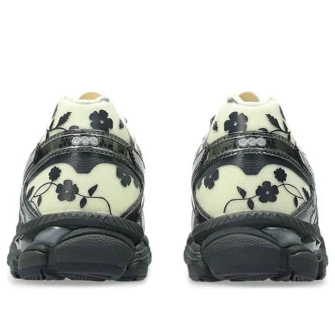 Asics x Cecilie Bahnsen Gel-Cumulus 16 „Ivory Black”