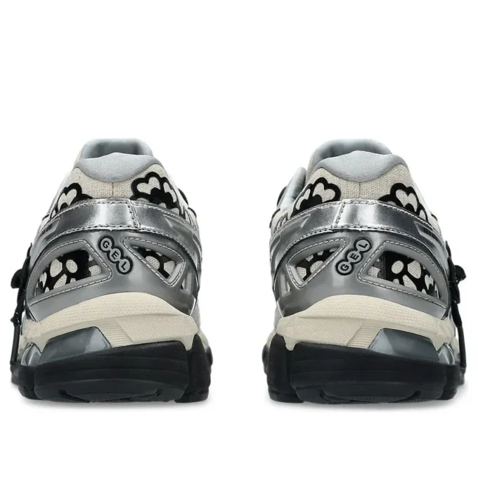 Asics x Cecilie Bahnsen Gel-Kayano 20 „Vanilla Pure Silver”
