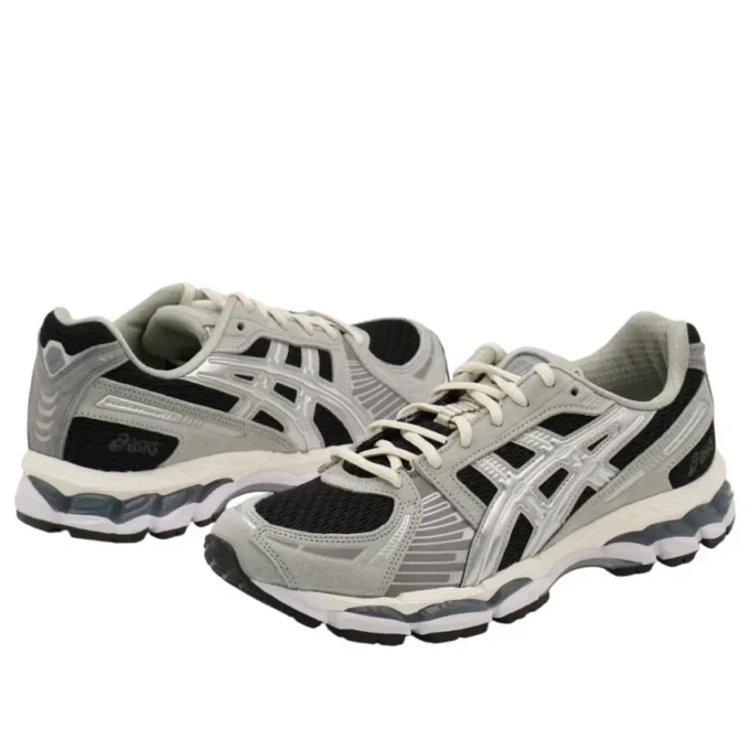 Asics x Kith Gel-Kayano 12.1 „Peat Cream”