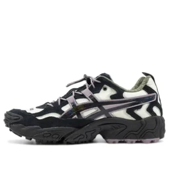 Asics x Pleasures Gel-Nandi „Cream Graphite”