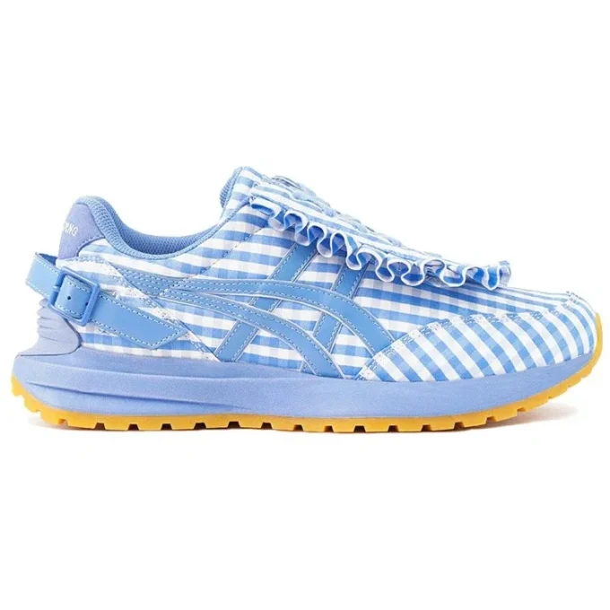 Asics x SHUSHU/TONG prezintă pantofii „Light Blue”