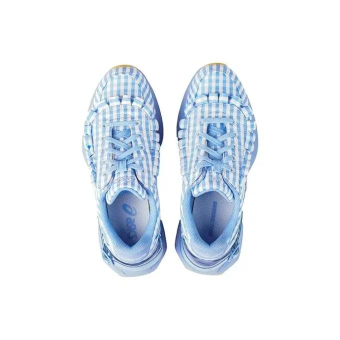 Asics x SHUSHU/TONG prezintă pantofii „Light Blue”