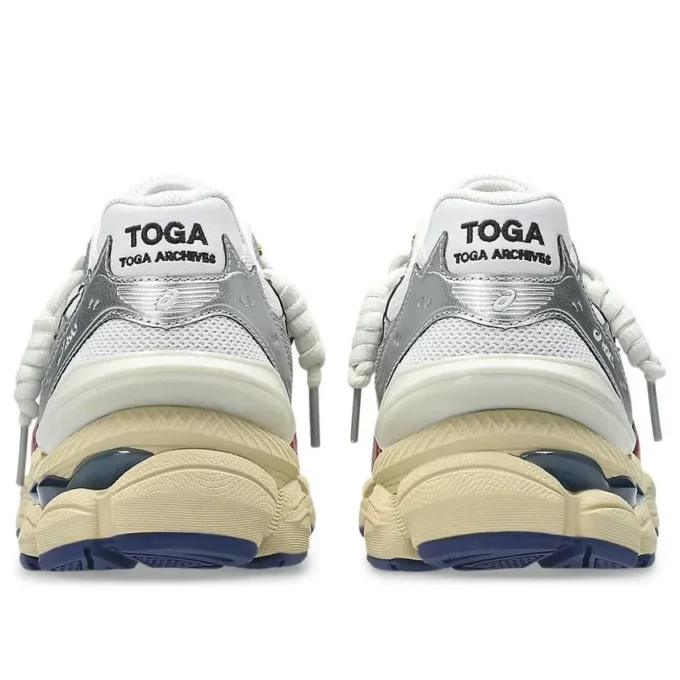 Asics x TOGA Gel-Cumulus 16 TG „White Red Pure Silver”