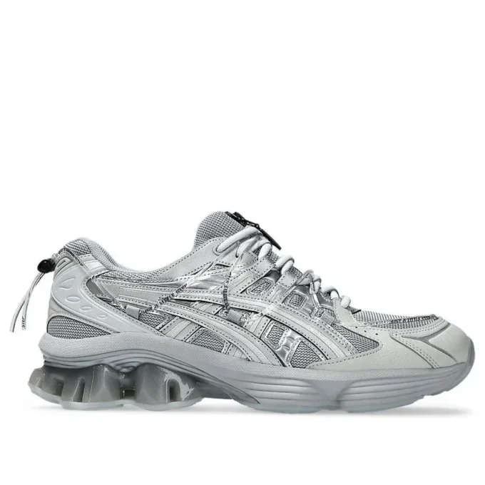 Asics x Yoasobi Gel-Kinetic Fluent „Silver”
