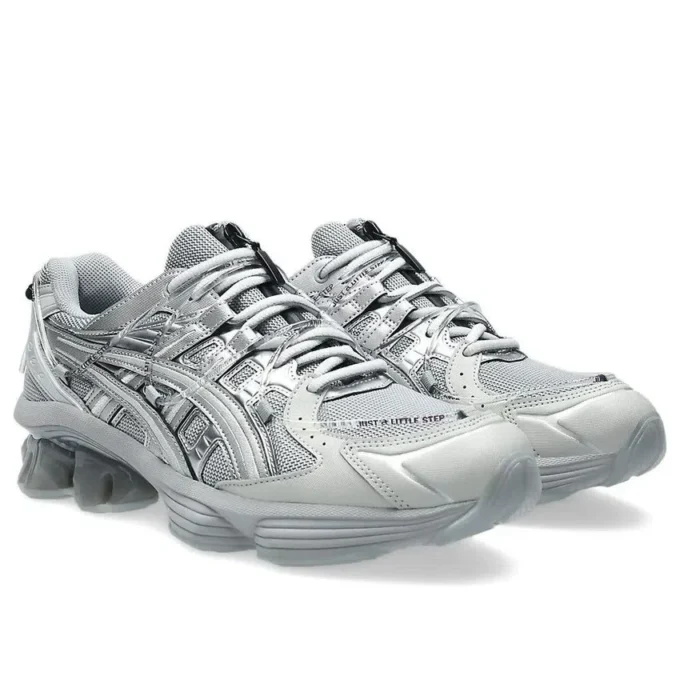 Asics x Yoasobi Gel-Kinetic Fluent „Silver”