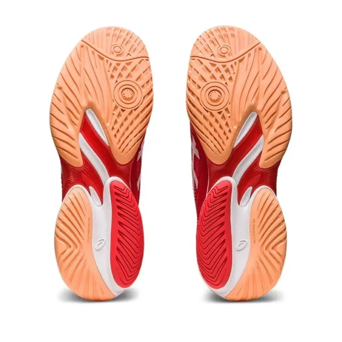 Court FF 3 Novak „Fiery Red”
