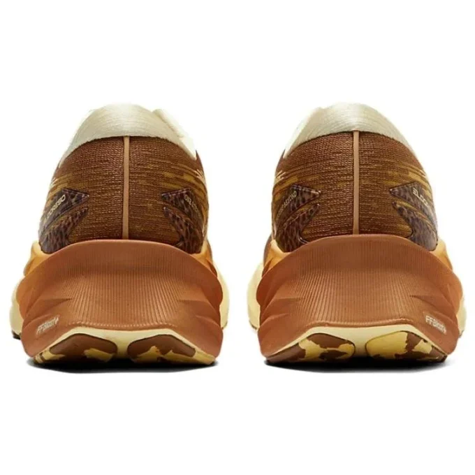 Eldoreso Novablast 3 „Brown”