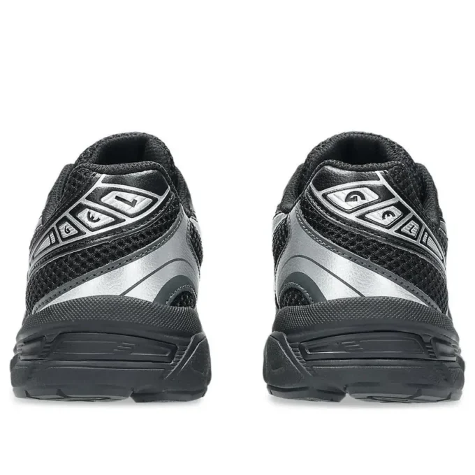 GEL-1130 „Negru argintiu pur”