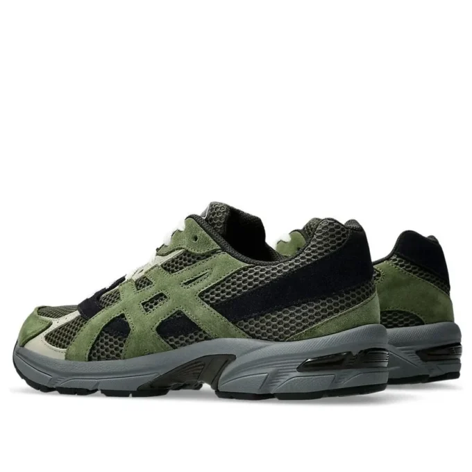 GEL-1130 „Olive Canvas Smog Green”
