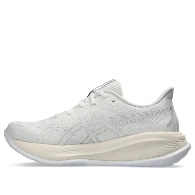 Gel-Cumulus 26 „White Off White”