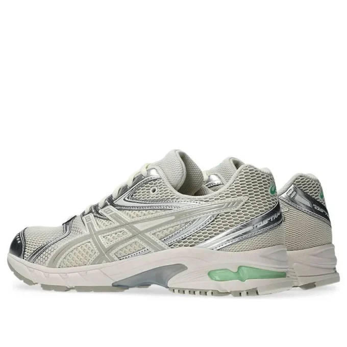 GEL-DS Trainer 14 „Cream Fossil”