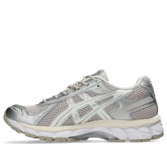 Gel-Kayano 12.1 „Mineral Beige Cream”