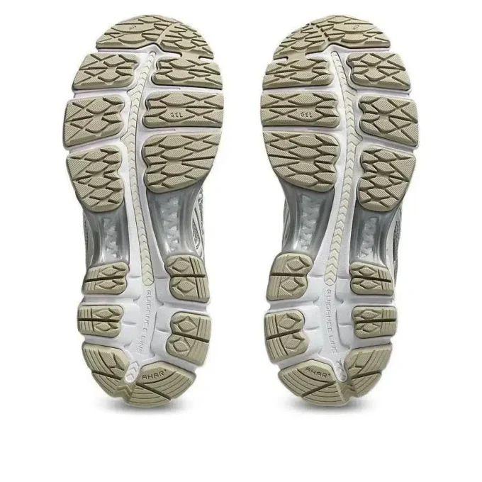 Gel-Kayano 12.1 „Mineral Beige Cream”