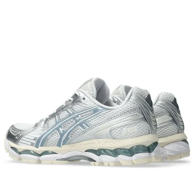Gel-Kayano 12.1 „Silver Ice Blue”