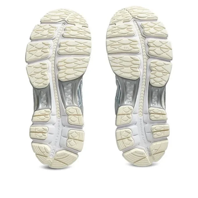 Gel-Kayano 12.1 „Silver Ice Blue”