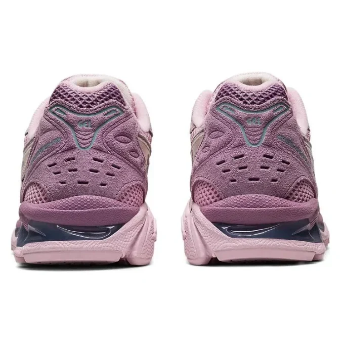 Gel-Kayano 14 „Barely Rose Cream”