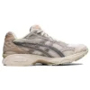 Gel-Kayano 14 „Birch Clay Grey”