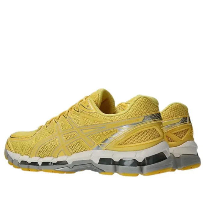 Gel-Kayano 20 „Galben cromat crem de banană”