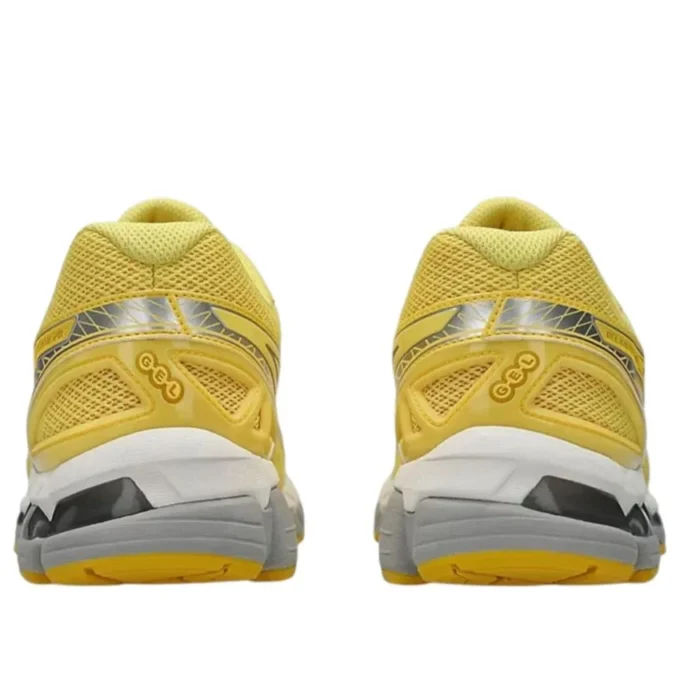 Gel-Kayano 20 „Galben cromat crem de banană”