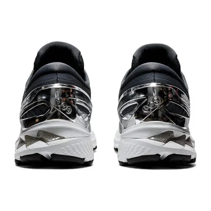 Gel-Kayano 27 Platinum „Sheet Rock Silver”