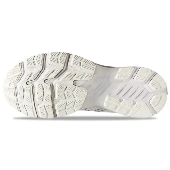 Gel-Kayano 27 „Triple White”
