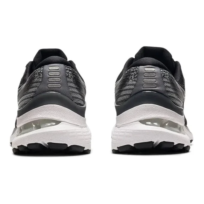 Gel-Kayano 28 „Black White”