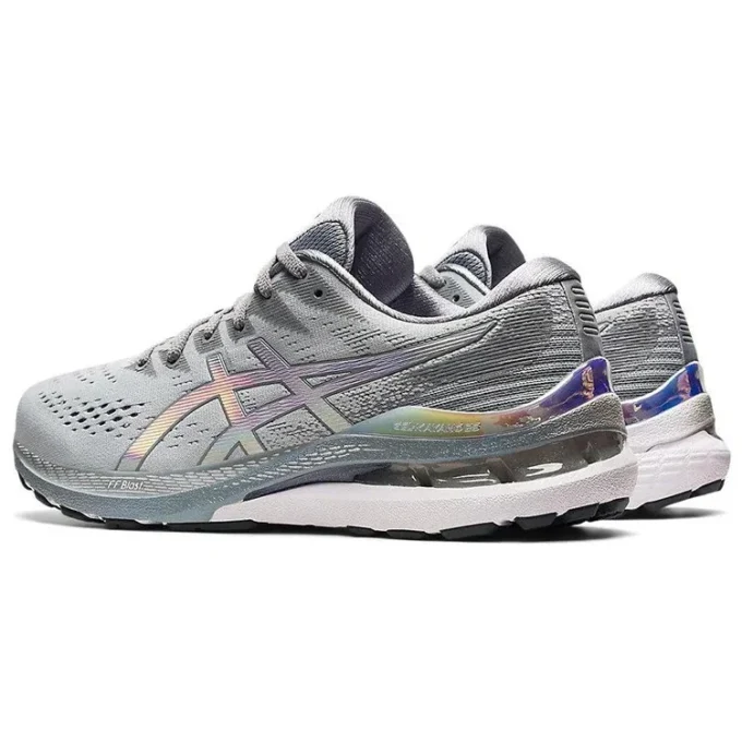 Gel-Kayano 28 „Platinum”