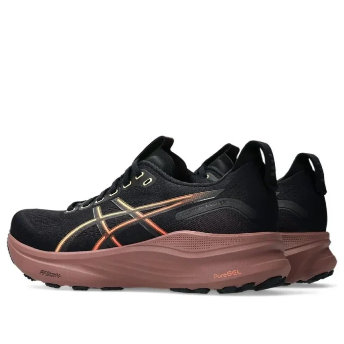 Gel-Kayano 32 „Negru Coacăz Negru”
