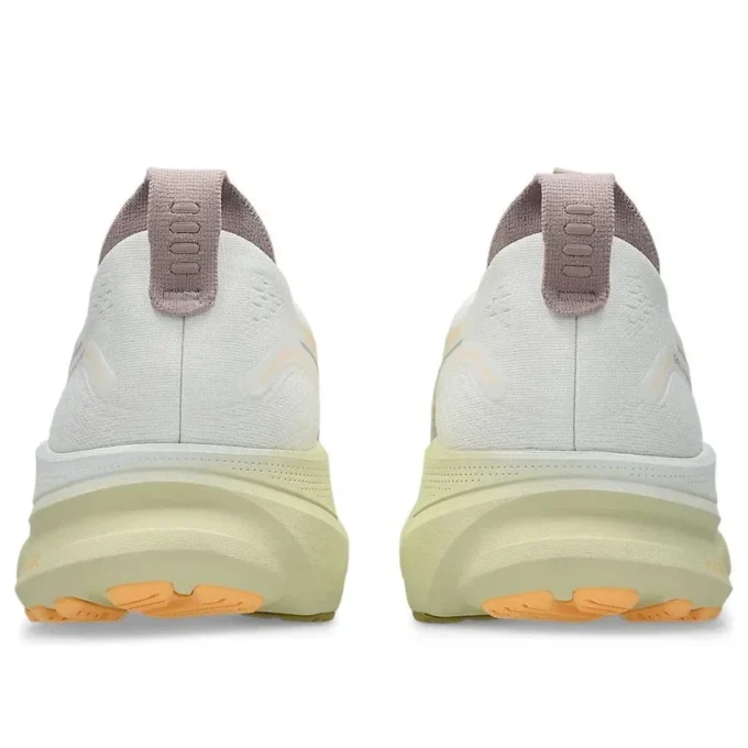 Gel-Kayano 32 WIDE „White Orange Glow”
