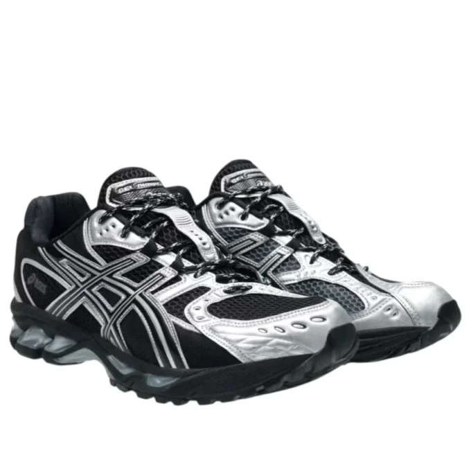 Gel-Nimbus 10,1 „Negru metalizat”