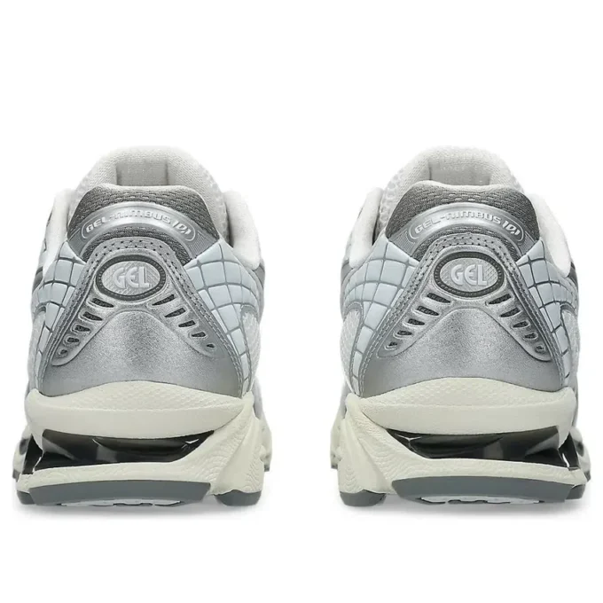 Gel-Nimbus 10.1 „White Airy Blue”