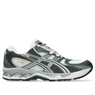 Gel-Nimbus 10.1 „White Forest Night”