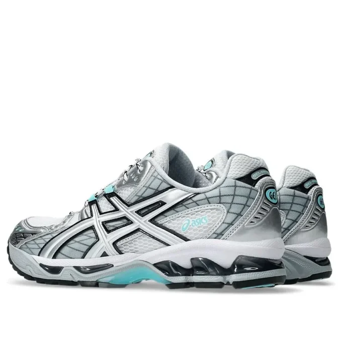 Gel-Nimbus 10.1 „White Piedmont Grey Aqua”