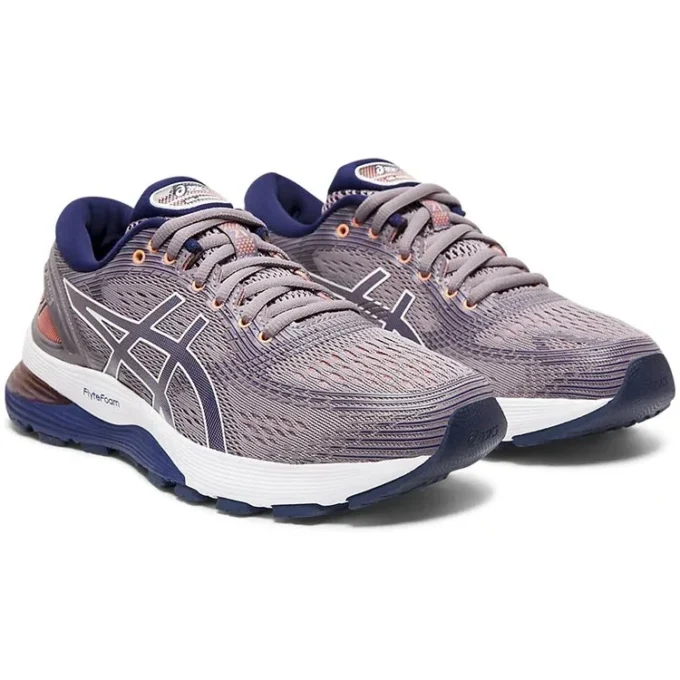 Gel-Nimbus 21 „Lavender Grey Dive Blue”