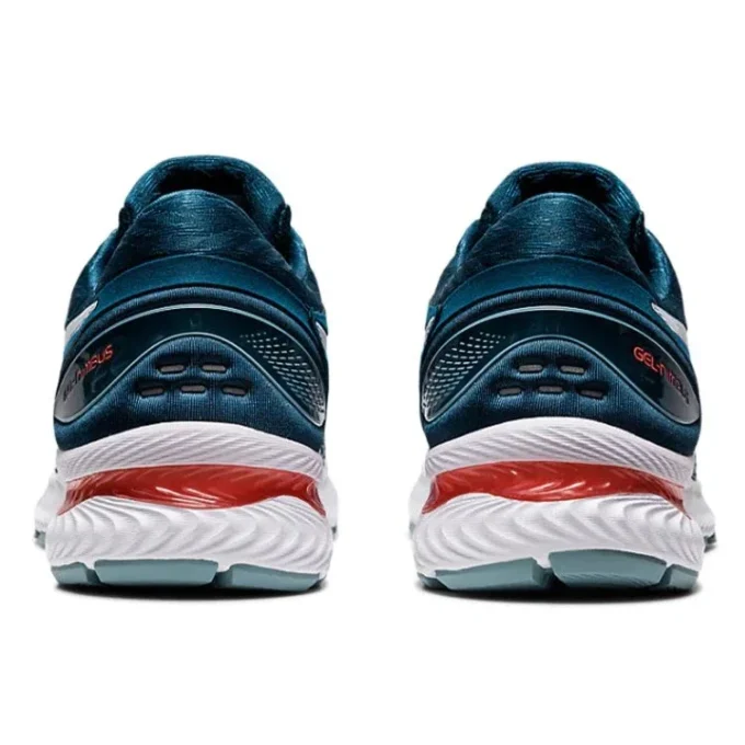 Gel-Nimbus 22 „Light Steel Magnetic Blue”