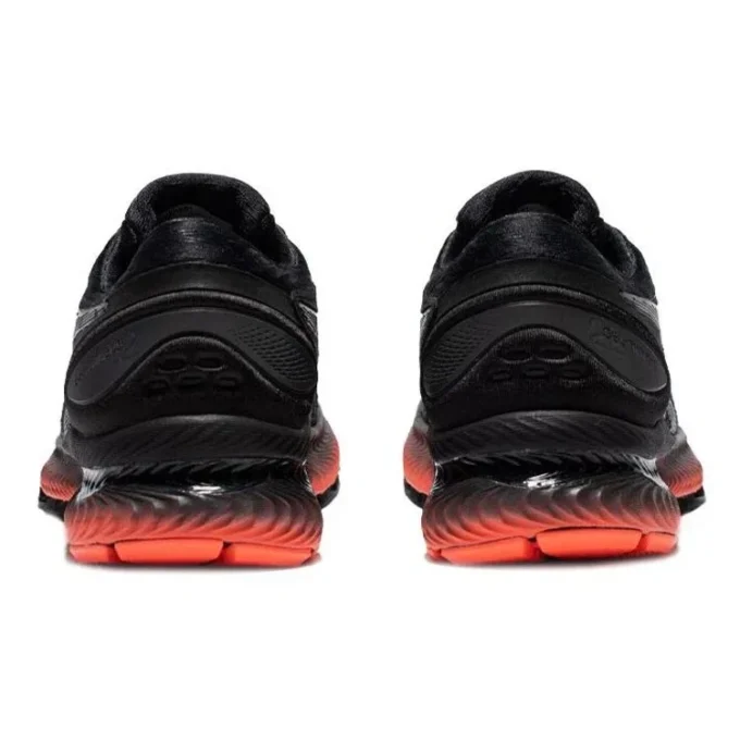Gel-Nimbus 22 Lite-Show „Black Red”