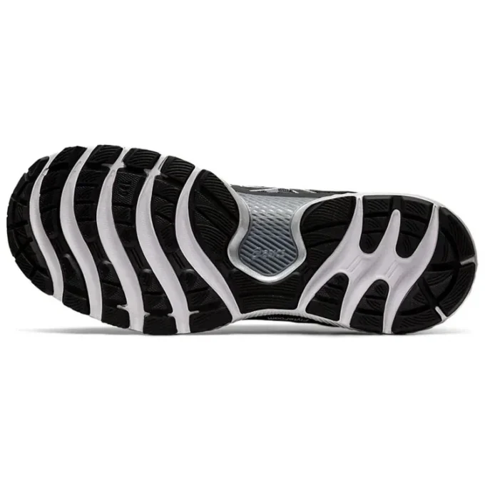 Gel-Nimbus 22 „White Black”