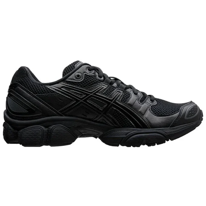 Gel-Nimbus 24 9 „Black Gunmetal”