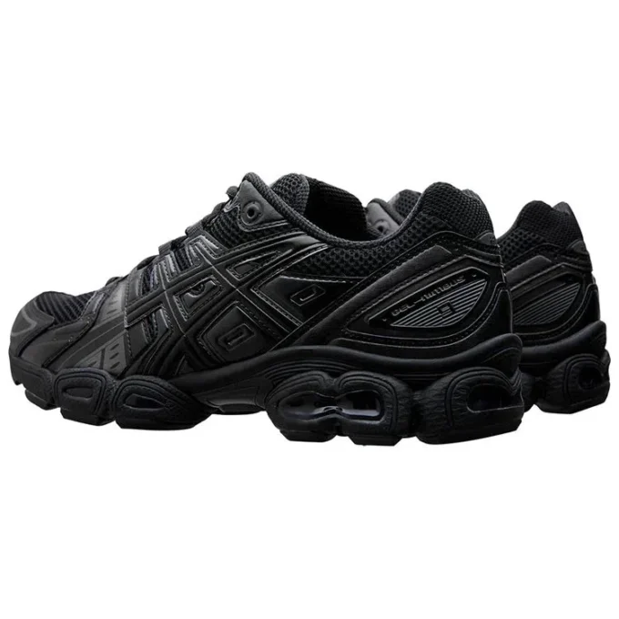 Gel-Nimbus 24 9 „Black Gunmetal”