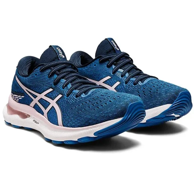 Gel-Nimbus 24 „French Blue Barely Rose”