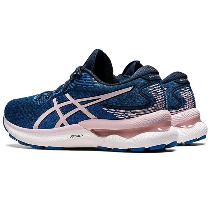 Gel-Nimbus 24 „French Blue Barely Rose”