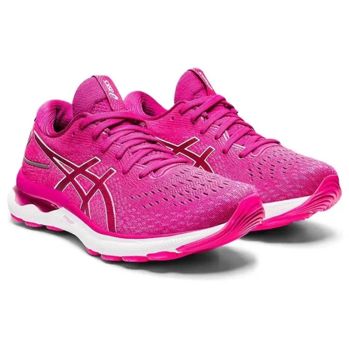 Gel-Nimbus 24 „Fuchsia Red”