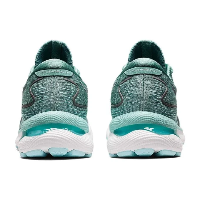 Gel-Nimbus 24 „Sage”