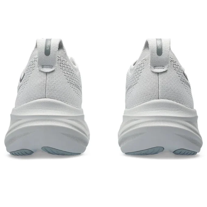 Gel-Nimbus 26 „Concrete Pure Silver”