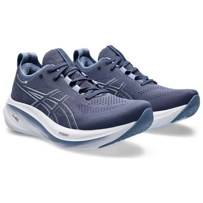 Gel-Nimbus 26 „Thunder Blue”