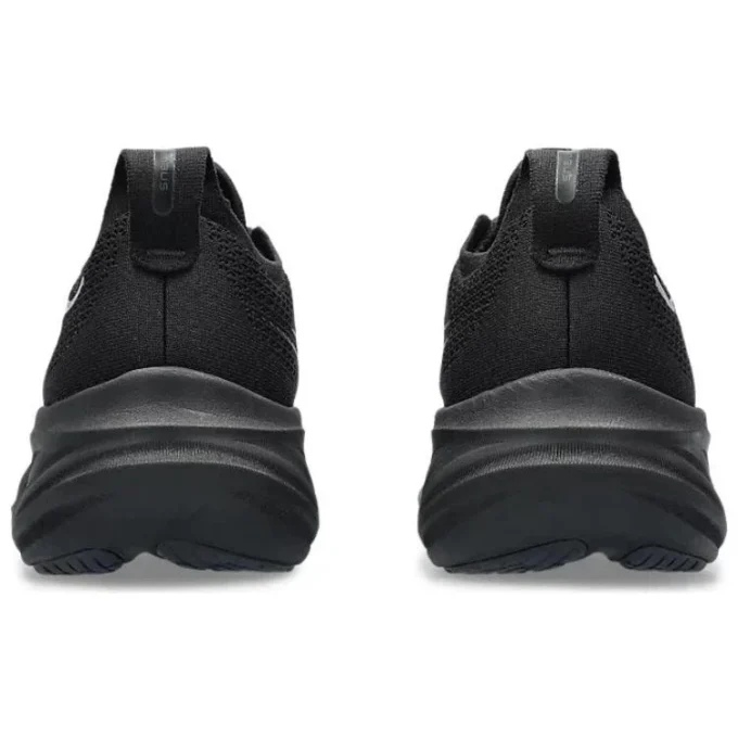 Gel-Nimbus 26 Wide „Triple Black”