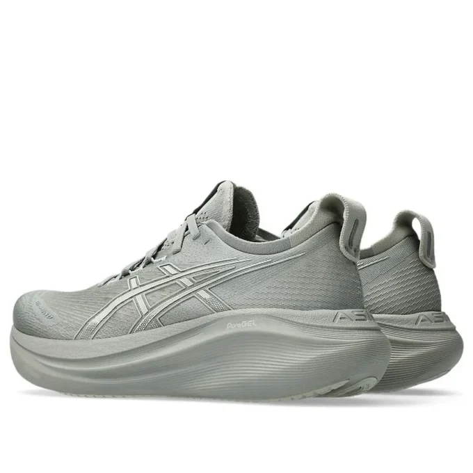 Gel-Nimbus 27 „Seal Grey”