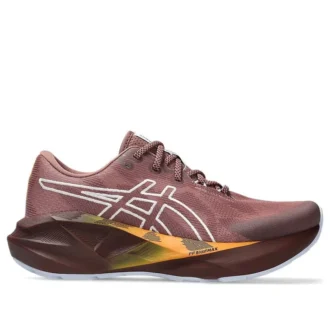 Gel-Nimbus 27 TR „Nature Bathing Dark Rubble Red”