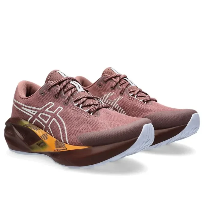 Gel-Nimbus 27 TR „Nature Bathing Dark Rubble Red”